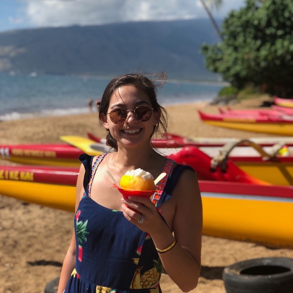 Meet your Posher, Sarah - Picture 1 of 1